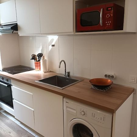 Appartement T2 Renove, Centre-Ville Hendaye, Proche Baie, Sans Ascenseur, Balcon, Calme, Wifi Non Inclus - Fr-1-239-850 Buitenkant foto