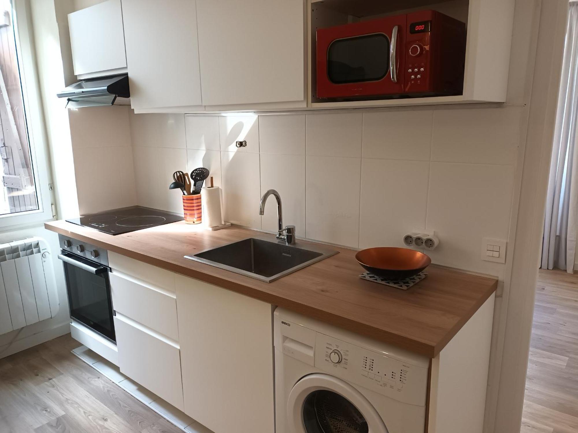 Appartement T2 Renove, Centre-Ville Hendaye, Proche Baie, Sans Ascenseur, Balcon, Calme, Wifi Non Inclus - Fr-1-239-850 Buitenkant foto
